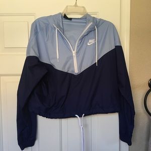 Nike Sportswear Windbreaker Brand new!